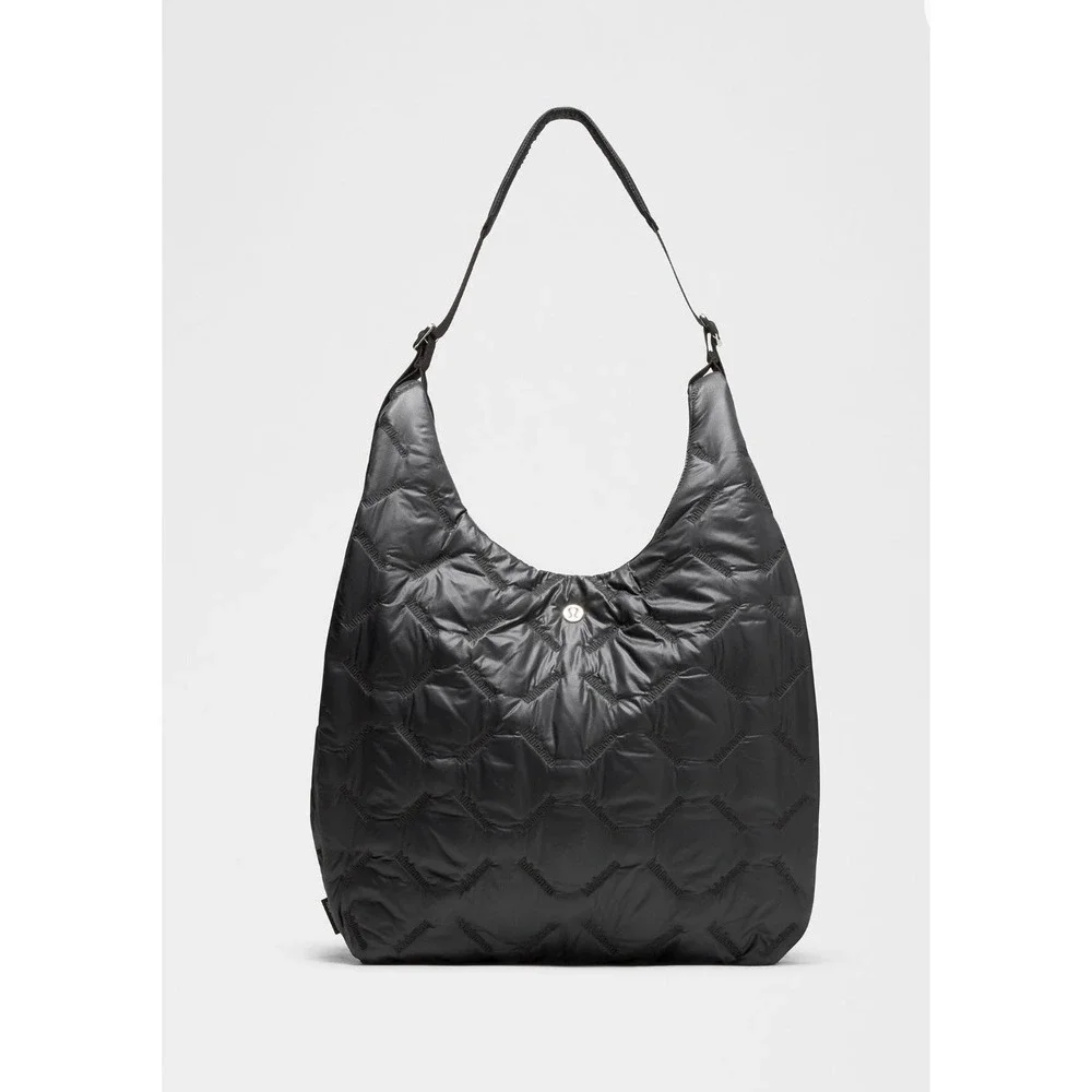 Lululemon Quilty Pleasures Shoulder Bag Black Puffer Hobo LW9FXQS 14L NWT